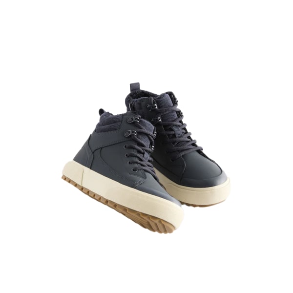 Trzewiki, sztyblety i botki