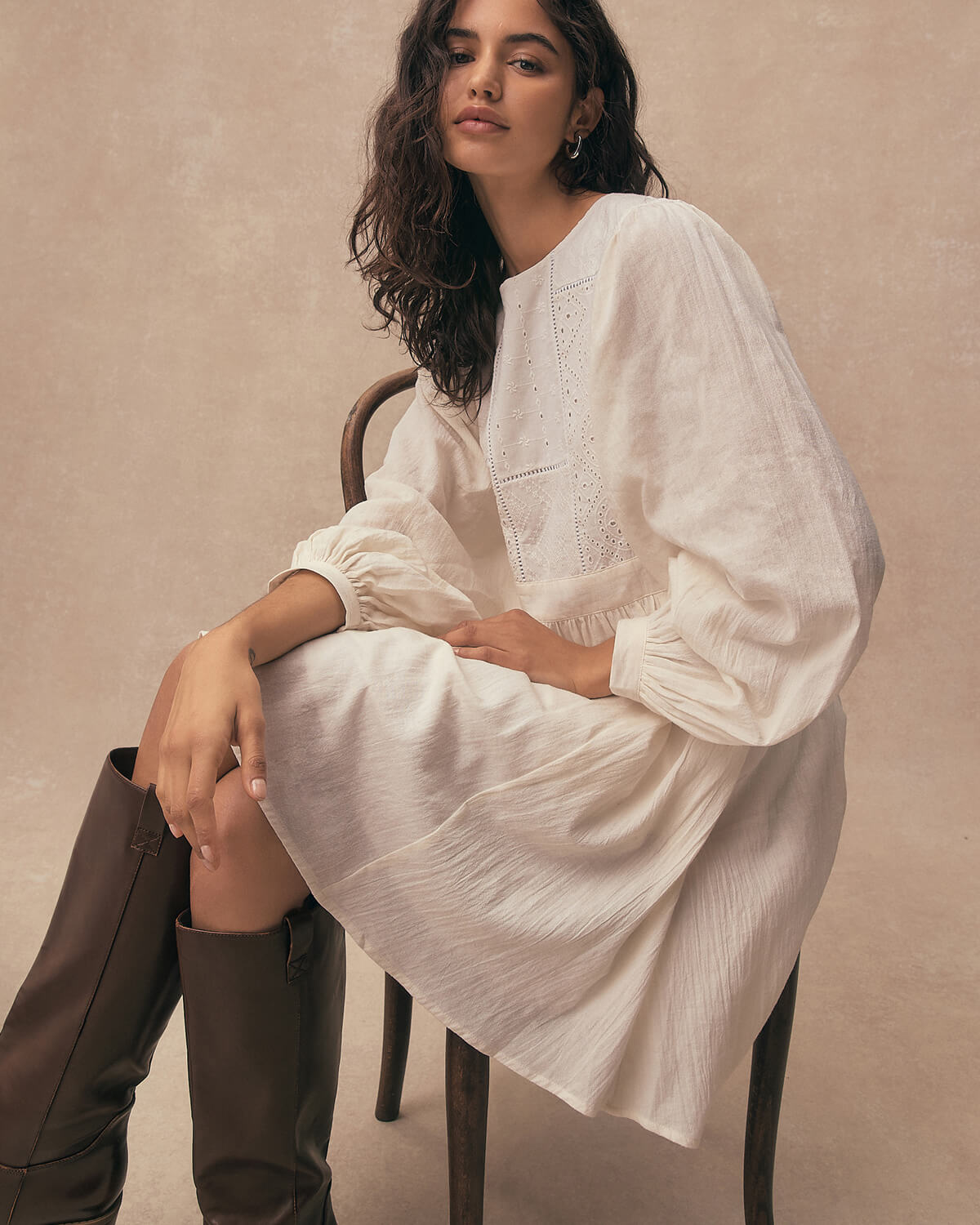 Sukienki z długim rękawem